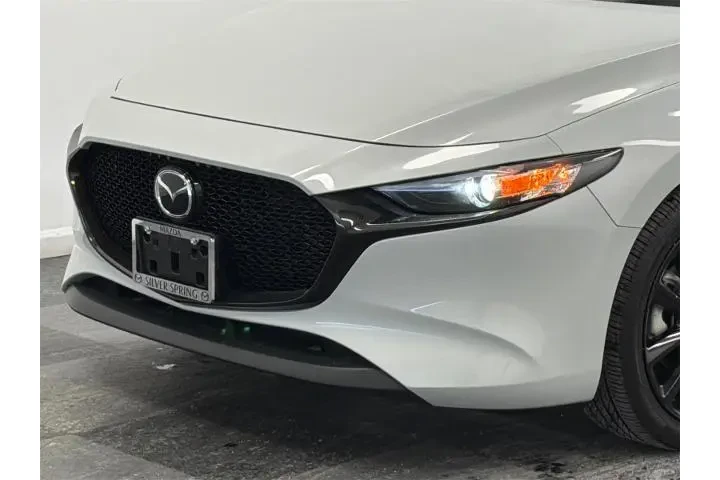 $26500 : Mazda Mazda3 Hatchback 2025 image 2