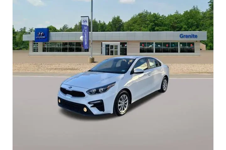 $12990 : Kia Forte 2019 FE 4dr Sedan image 2