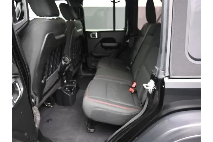 $31577 : Jeep Wrangler Unlimited 2020 image 8