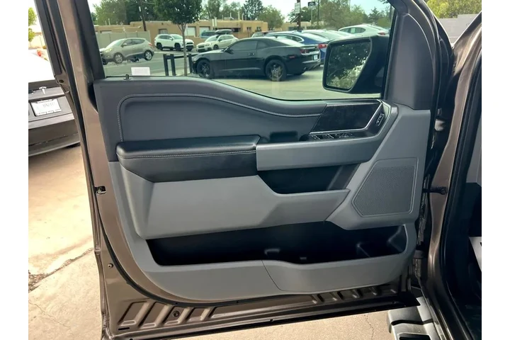 $33950 : 2022 F-150 XL SuperCrew 6.5-f image 10