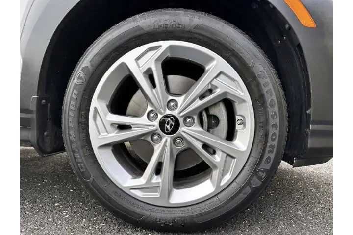 $20493 : Hyundai KONA 2023 AWD SEL 4d image 6