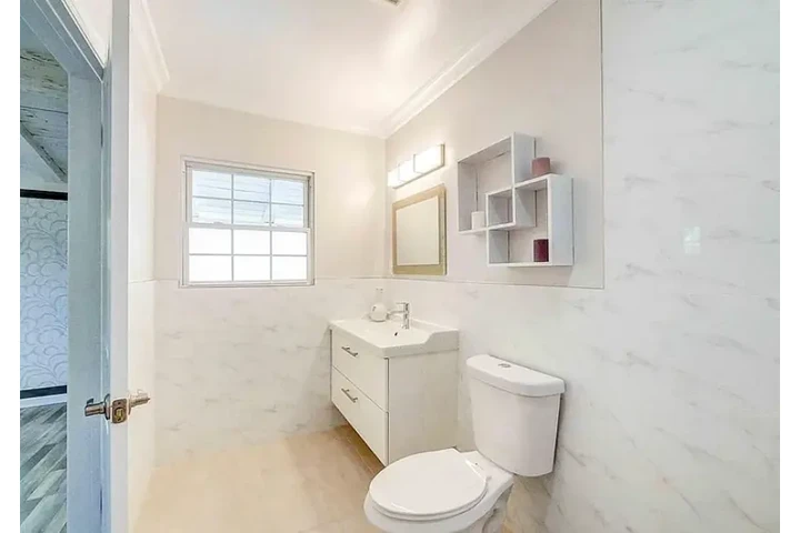 $2800 : 4Bed/2Bth  home in South Gate image 6