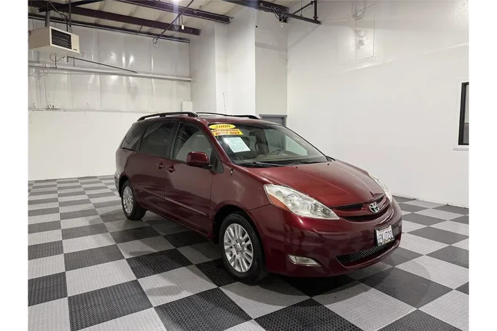 $7999 : Sienna 2008 image 1