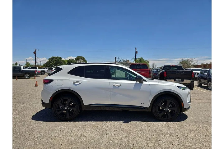 $31592 : Buick Envision 2025 AWD Spor image 6