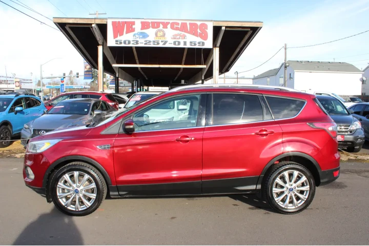 $11495 : 2017 Escape Titanium FWD image 3