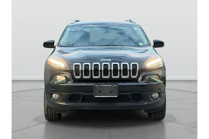 $17098 : Jeep Cherokee 2018 4x4 Latit image 2
