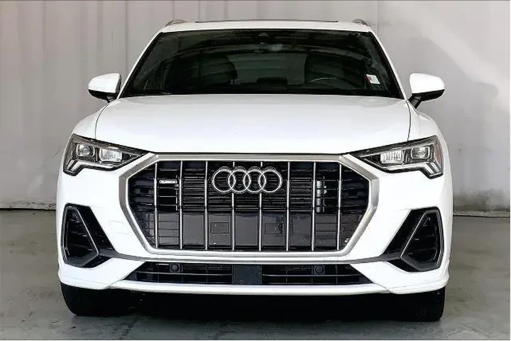 $21391 : Audi Q3 2023 AWD quattro S l image 3