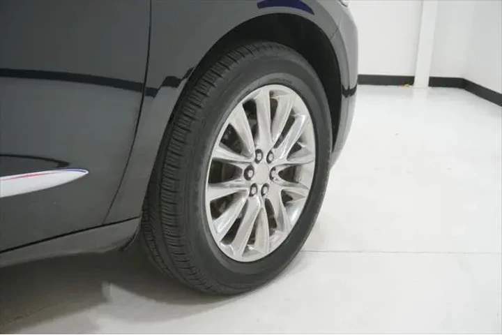 $23995 : Buick Enclave 2020 Essence 4 image 5