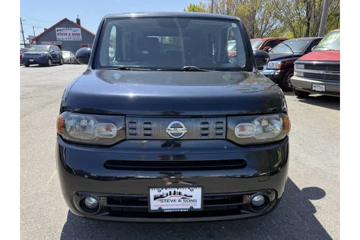 $3995 : 2010 cube 1.8 S image 5