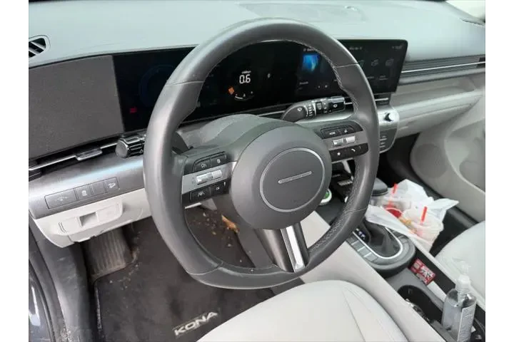 $21866 : Hyundai KONA 2024 AWD SEL 4d image 8