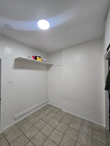 $900 : Cuarto de Renta en Los Angeles image 3