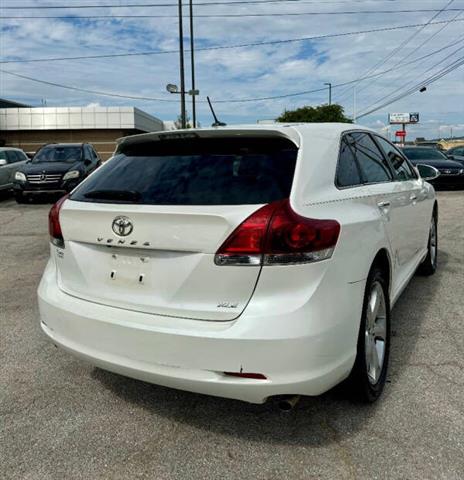 $8900 : 2015 Venza XLE image 7