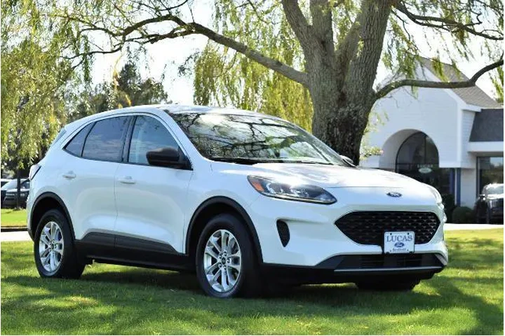 $21750 : Ford Escape 2022 AWD SE 4dr image 1