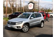 $9500 : 2016 Tiguan 2.0T SE 4Motion thumbnail