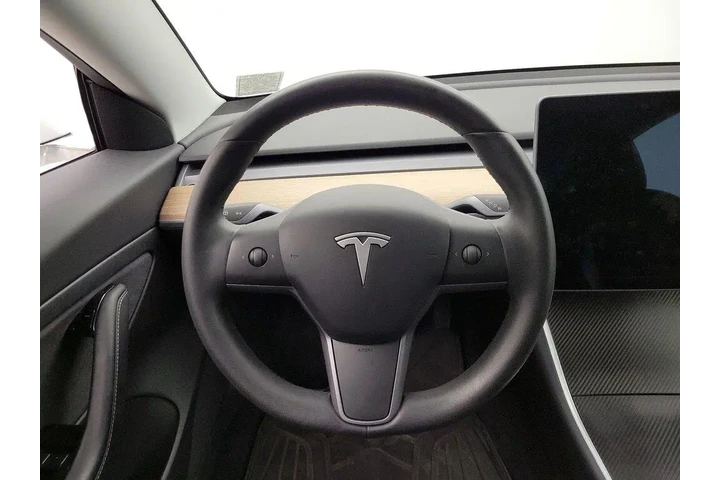 $21998 : Tesla Model 3 2020 AWD Stand image 10