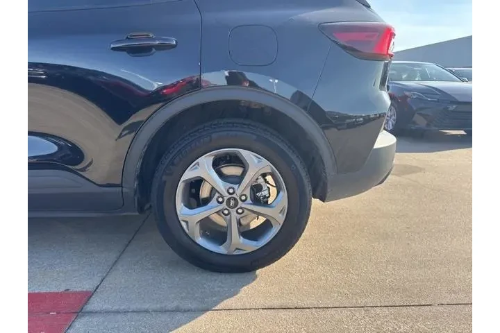 $22651 : Ford Escape 2025 AWD ST-Line image 6