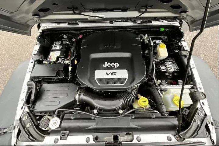 $23990 : Jeep Wrangler Unlimited 2017 image 9