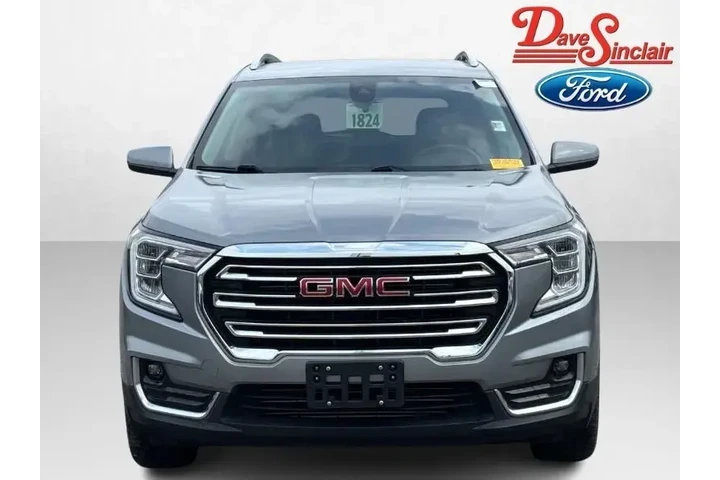 $26500 : GMC Terrain 2023 AWD SLT 4dr image 2