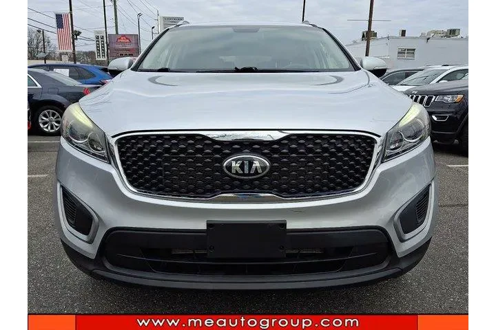 $13987 : Kia Sorento 2018 LX 4dr SUV image 8