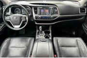 $26900 : Toyota Highlander 2018 AWD L thumbnail