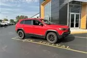 $22660 : Pre-Owned 2019 Cherokee Trail thumbnail