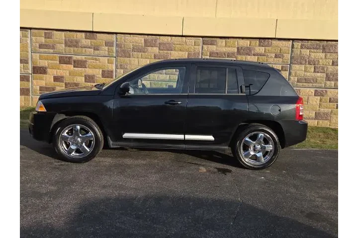 $7100 : Jeep Compass 2010 4x4 Limite image 10