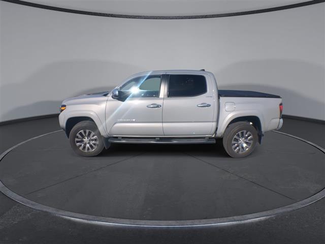 PRE-OWNED 2021 TOYOTA TACOMA image 5