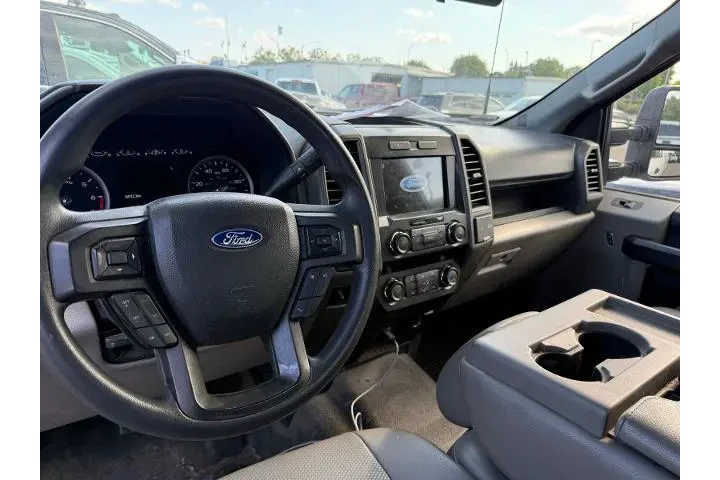 $38500 : Ford F-250 Super Duty 2022 4 image 10