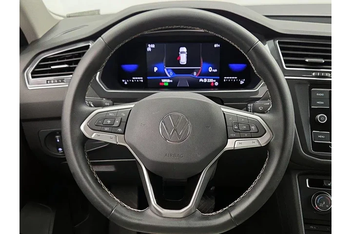 $21998 : Volkswagen Tiguan 2023 S 4dr image 10