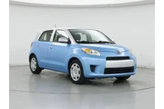 Scion xD 2014 Base 4dr Hatch en Elizabethtown