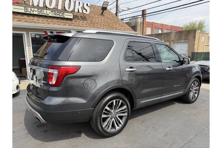 $9799 : 2017 Explorer Platinum image 4