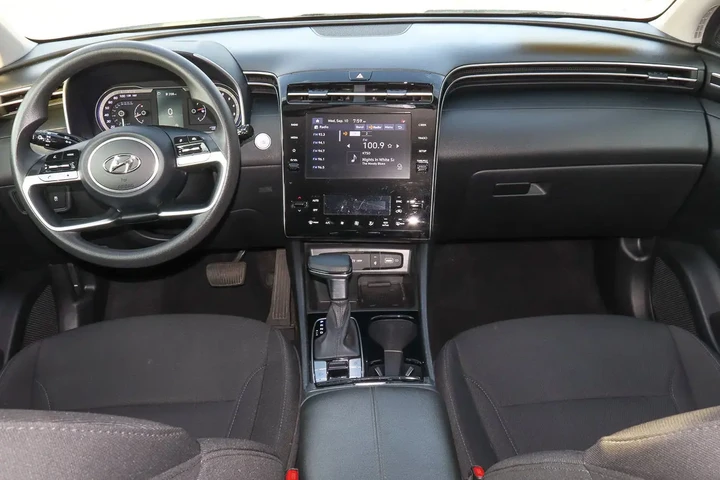 $18988 : 2024 Tucson SEL image 10