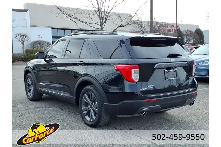 $30738 : Ford Explorer 2023 XLT 4dr S image 3