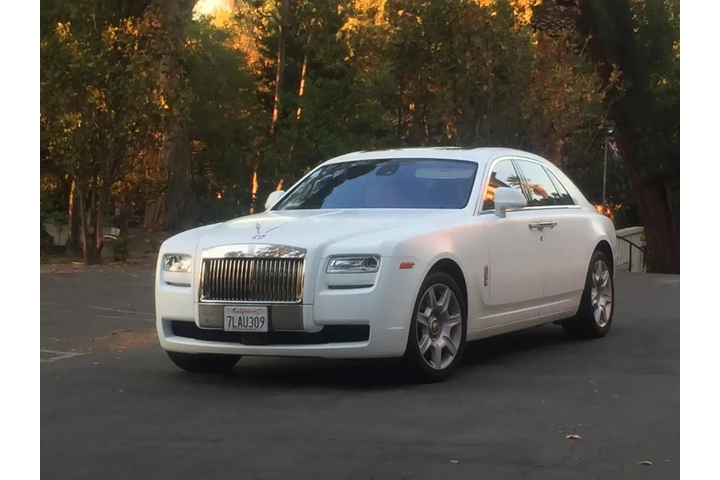 Hummers  party bus special image 1