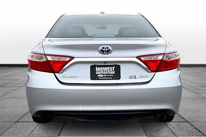 $13626 : Toyota Camry Hybrid 2016 XLE image 4