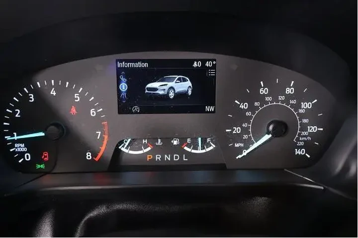 $20259 : Ford Escape 2022 AWD SE 4dr image 4