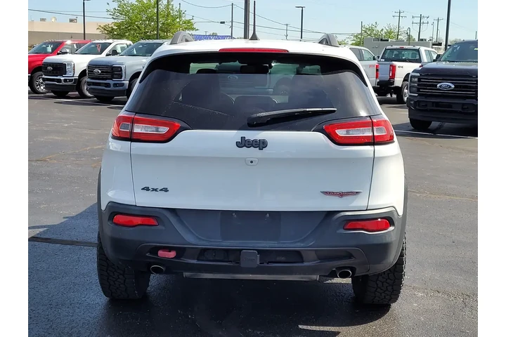 $13798 : Jeep Cherokee 2016 4x4 Trail image 5