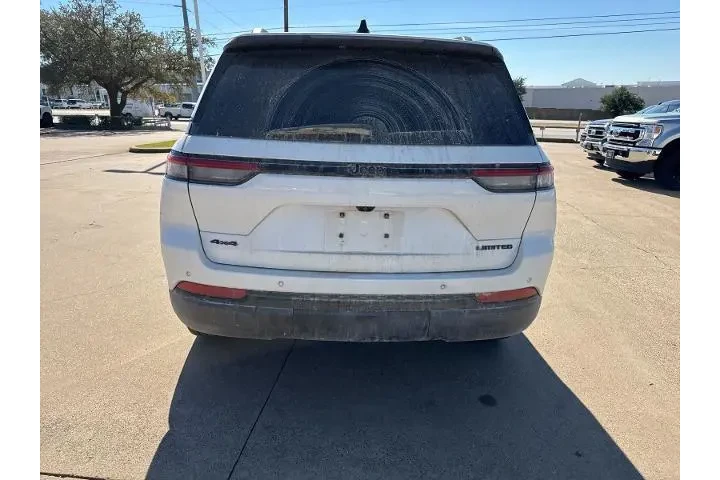 $29518 : Jeep Grand Cherokee 2023 4x4 image 6