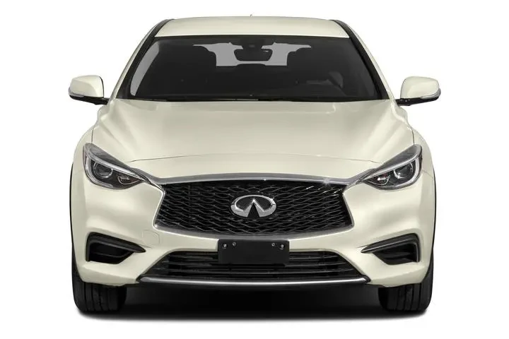 $13995 : INFINITI QX30 2017 Premium 4 image 4