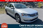 PRE-OWNED 2012 VOLKSWAGEN PAS en Madison WV