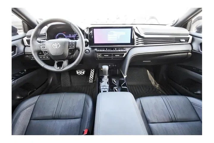 $32629 : Toyota Camry 2025 SE 4dr Sed image 8