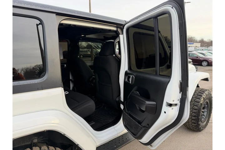 $22980 : 2018 Wrangler Unlimited Sport image 9