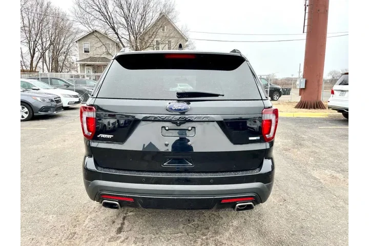 $18500 : 2016 Explorer Sport image 7