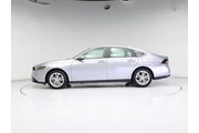 $26998 : Honda Accord 2023 LX 4dr Sed thumbnail
