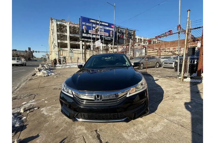 $13995 : 2016 Accord LX image 3