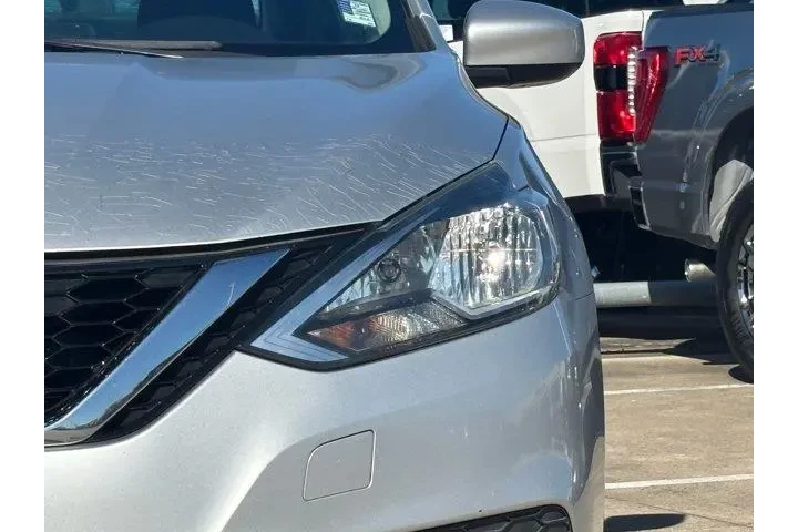 $10235 : Nissan Sentra 2018 S 4dr Sed image 9