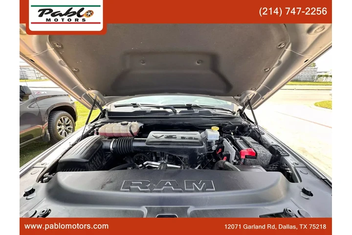 $31900 : 2019 RAM 1500 CREW CAB BIG HO image 3
