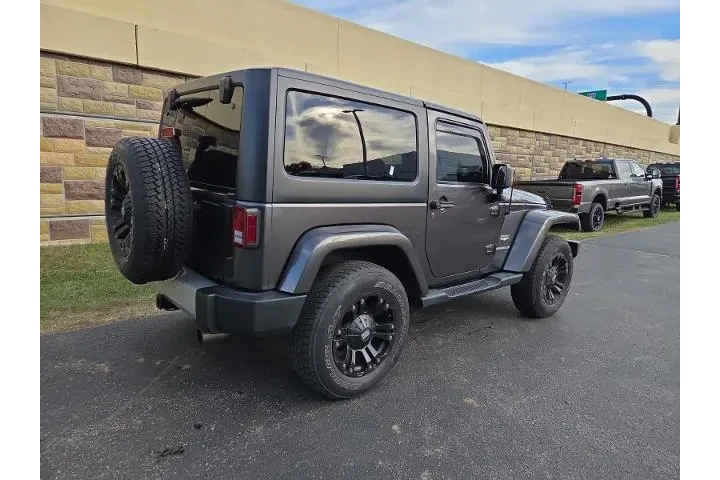 $15600 : Jeep Wrangler 2014 4x4 Sahar image 10