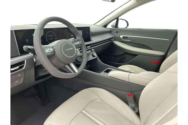 $28575 : Hyundai SONATA 2025 SEL 4dr image 5