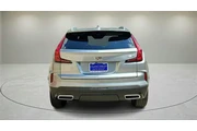 $33697 : Cadillac XT4 2025 Premium Lu thumbnail